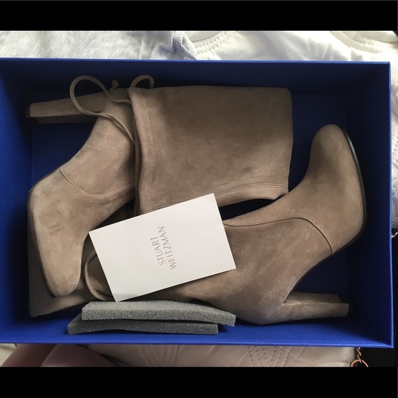 Stuart Weitzman Shoes - Stuart Weitzman Women’s Keenland Boots
